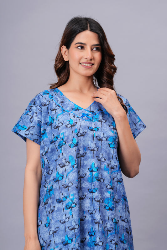 Women Cotton Floral Nightgown With Short Sleevess, Full Length And With Side Pockets (Free Size, Blue)